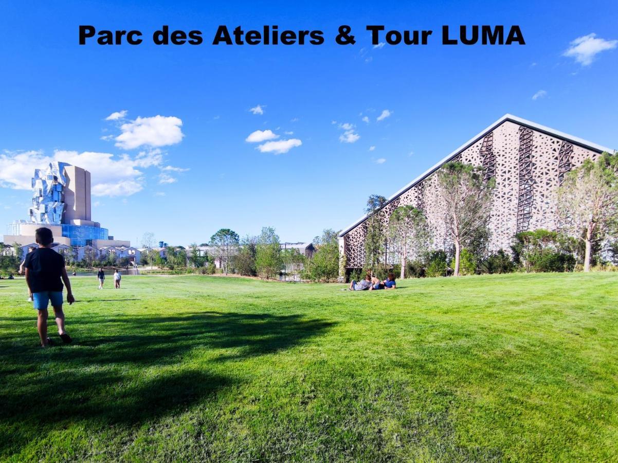 Micoulet, Parking - Clim Villa Arles Exterior photo